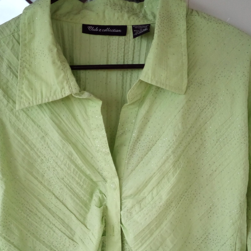 Club Z Collection 3X Button down - Picture 2 of 9